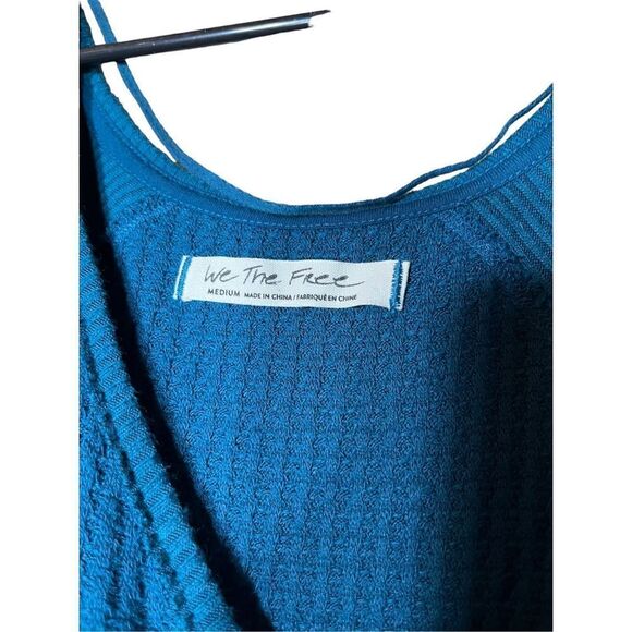 We The Free Women’s Turquoise Thermal Waffle Knit Top Size Medium - Picture 5 of 7
